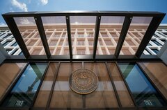 FRB当局者3人、インフレ目標レンジ導入の利点指摘| TBS CROSS DIG with Bloomberg