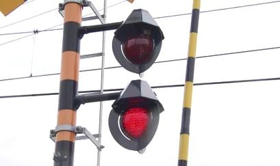 線路近くで火災…ＪＲ大糸線が上下線で運転見合わせ　運転再開の見込み立たず　有明駅（安曇野市）～信濃大町駅（大町市）の間　|　SBC NEWS | 長野のニュース | SBC信越放送