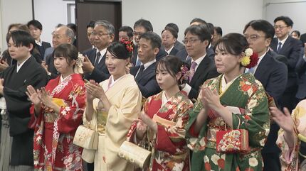 名古屋証券取引所大発会｢“午尻上がり”の1年に｣ 5日午前の日経平均株価