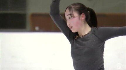 入院するおばあちゃんに力を与えたい」 八戸国体フィギュア