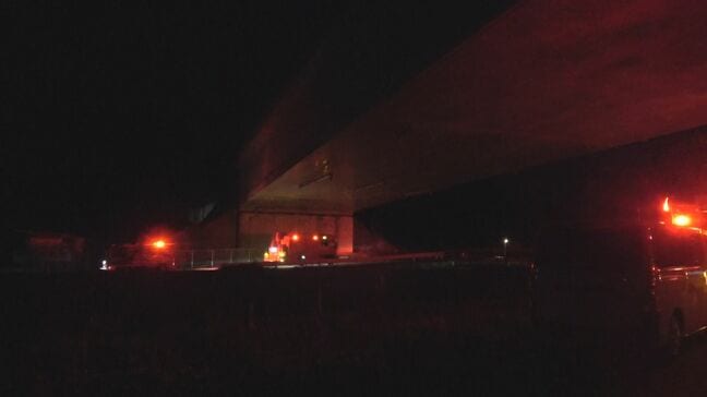 九州新幹線の高架　はねられたと見られる人が死亡　乗客約70人は５時間動けず　熊本|TBS NEWS DIG