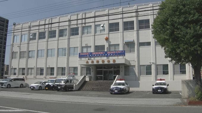 「店舗に車が突っ込んでます」ホームセンター園芸コーナーに突っ込む　アクセルとブレーキの踏み間違いか　福岡県大牟田市　　|　福岡のニュース｜RKB NEWS｜RKB毎日放送