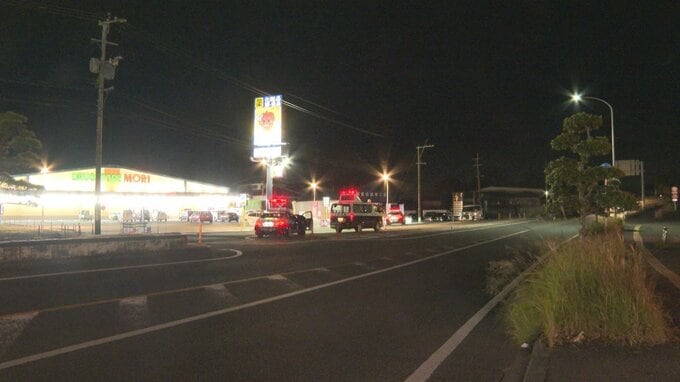 国道横断の高齢女性が軽乗用車にはねられ死亡 大分　|　大分のニュース｜OBS NEWS｜大分放送