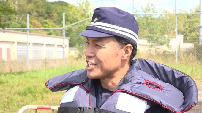 避難渋滞の課題について語る苫小牧警察署の警備課長