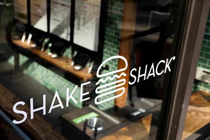 米ハンバーガーチェーンのシェイクシャック、スターボードが新規投資