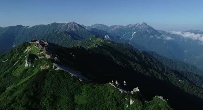 足を滑らせ登山道から20メートル余り滑落 単独登山の千葉市の64歳女性公務員を救助 長野・北アルプス・燕岳|TBS NEWS DIG