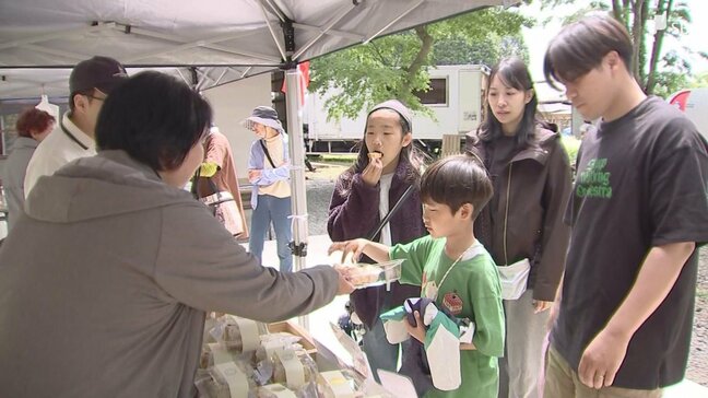 「滝を見て、買って、笑って帰る」朝市で地域に観光客を！ 滝を見て帰るだけから「滞在型」へ 陣馬の滝で始まった地元の挑戦|TBS NEWS DIG