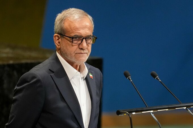 イラン大統領、近隣諸国を攻撃せずと表明－湾岸ではミサイル警報