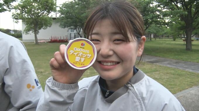 女子サッカーなでしこリーグ2部「ディオッサ出雲」を応援　「ディオッサ愛す」とは？　選手も収穫、出雲特産“西浜いも”の焼き芋で…　|　BSSニュース | BSS山陰放送