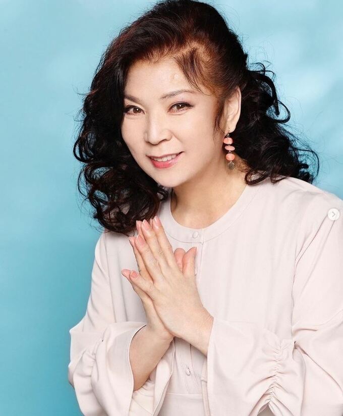 八代亜紀さん　膠原病のため活動休止　「大好きな歌と絵から離れなきゃいけないのは寂しい」　|TBS NEWS DIG