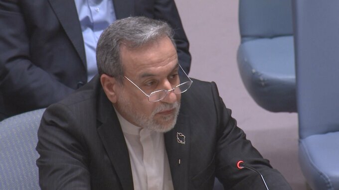 国連安保理　イランへの制裁復活を半年延期する決議案を否決　中国やロシアなど4か国が賛成　イギリスやアメリカなど9か国が反対