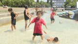 県内猛暑続く 甲府と大月36.7度 韮崎と勝沼35.6度 4地点で猛暑日 |TBS NEWS DIG