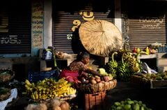 インド経済、８％成長に向け前進もインフレ抑制が不可欠－中銀総裁| TBS CROSS DIG with Bloomberg