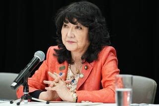片山金融相、GPIFなど年金基金の国内投資を後押し－発言でトリプル高| TBS CROSS DIG with Bloomberg