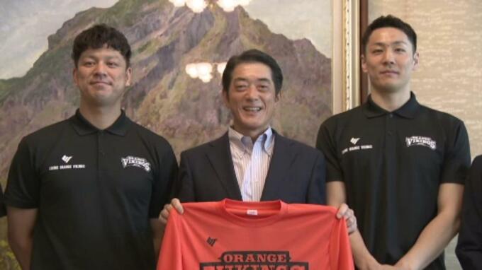 「来年は絶対プレーオフへ」 バスケB2所属・愛媛OV ヘッドコーチや選手らが知事にシーズン報告 来シーズンへの決意語る | 愛媛のニュース - Nスタえひめ|あいテレビは6チャンネル