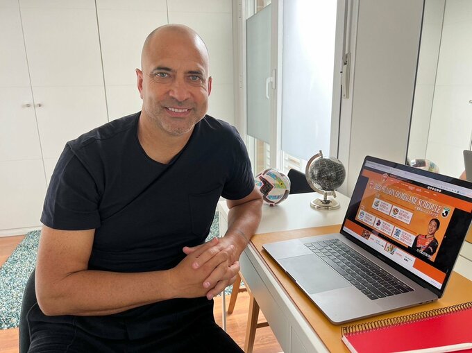 【速報】レノファ山口 新監督にフアン エスナイデル氏|TBS NEWS DIG