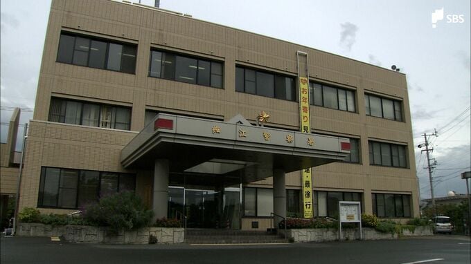 信号待ちの車2台に衝突し、運転手はそのまま逃走か 警察はひき逃げ事件として捜査＝浜松市浜名区　|　静岡のニュース | SBSNEWS | 静岡放送