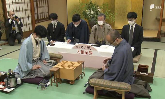 藤井六冠は「クッキー」渡辺名人は「バウムクーヘン」将棋名人戦第2局　気になる2日目午前のおやつは？　|　静岡のニュース | SBSNEWS | 静岡放送