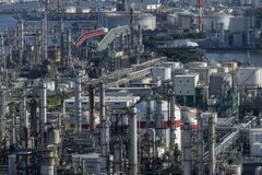 鉱工業生産は３カ月ぶりマイナス、基調判断「一進一退」維持| TBS CROSS DIG with Bloomberg