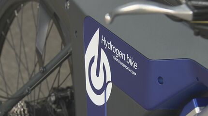 ペダルが軽くてすいすい進む」水素活用・燃料電池自転車 全国初の実証