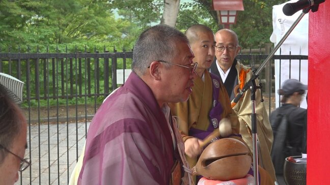 【戦後80年】忠霊塔の慰霊祭　10年に1度開催　20の寺院の住職らが世界平和を祈る　山梨・富士吉田市|TBS NEWS DIG