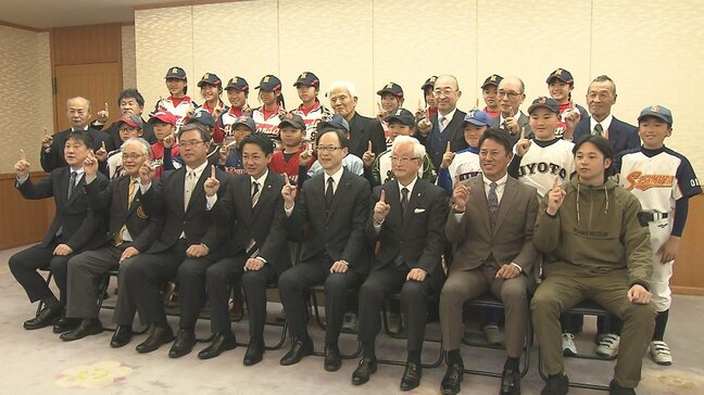 「大分でプロ野球の公式戦を」新球場整備求め12万人の署名提出　ホークス川瀬選手ら知事に要望|TBS NEWS DIG