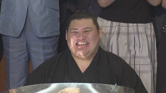 大相撲夏場所9日目 大の里9連勝 宇良下し単独首位堅持　|　石川県のニュース｜MRO北陸放送