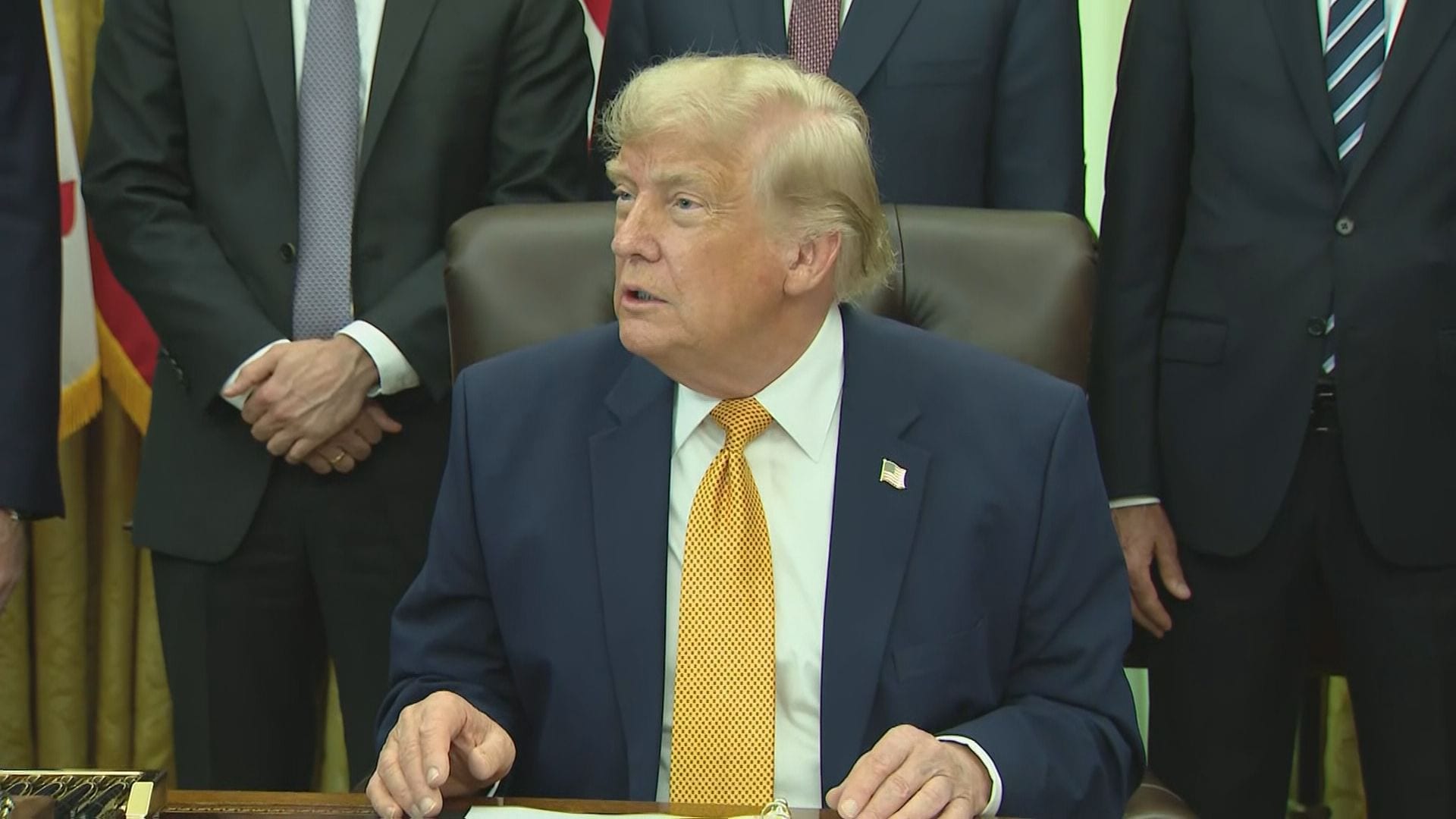 ポルシェのトランプ ※40年以上前のトランプ トランプ氏は直感で戦争を