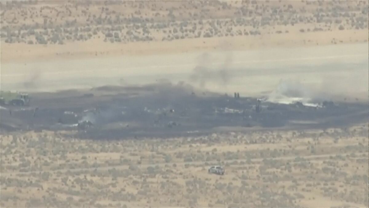 アメリカ空軍のB52戦略爆撃機が離陸直後に墜落 乗員8人死亡 詳しい原因
