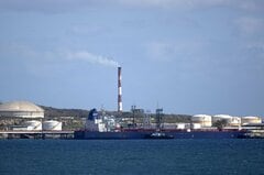 米、一部ロシア産原油・石油製品の販売許可ライセンスを1カ月延長| TBS CROSS DIG with Bloomberg