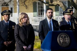 NY市長公邸付近に爆発物、男2人を起訴－ISに「触発された」テロ行為| TBS CROSS DIG with Bloomberg