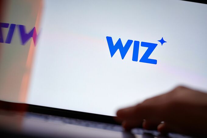 アルファベット、サイバー防衛のＷｉｚ買収で合意－現金320億ドルで