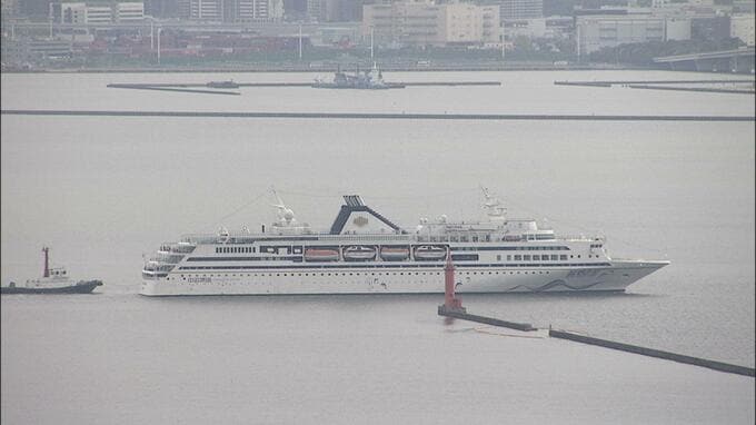 中国のクルーズ船が博多港に　コロナ禍以降に日本へ来るのは初　|　福岡のニュース｜RKB NEWS｜RKB毎日放送