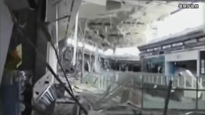 「イオンモール熊本」内部の映像を公開　天井が落ち散乱、通路をふさぐ様子も　警察庁|TBS NEWS DIG
