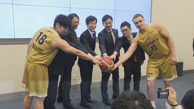 「決断したからには結果を出す」B3・金沢武士団を子会社化 オーナーは北國銀行のCCIグループ 杖村社長「Bリーグ革新・地方創生」スポーツで地方活性化|TBS NEWS DIG