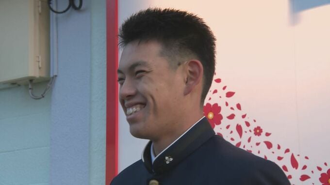 【日本ハム】ドラ5位根室市出身 藤森海斗が仮契約、中学から高知・明徳義塾で磨いた心技体「エスコンで活躍」父親の勤務先JR根室駅で誓う　|　北海道のニュース｜HBC北海道放送