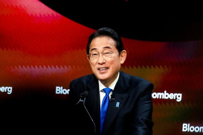岸田元首相、JICなど官民ファンドの投資機能強化-M&Aで企業再編促進