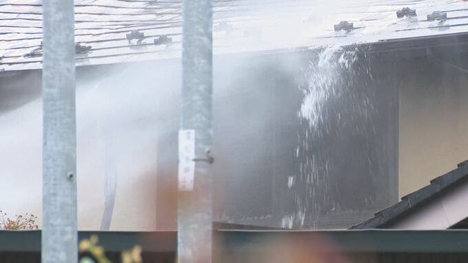 「2階に火が回りそう…」4時間後に鎮火も住宅が全焼　１人の遺体を発見　住人の９０代母親と連絡取れず　|　SBC NEWS | 長野のニュース | SBC信越放送