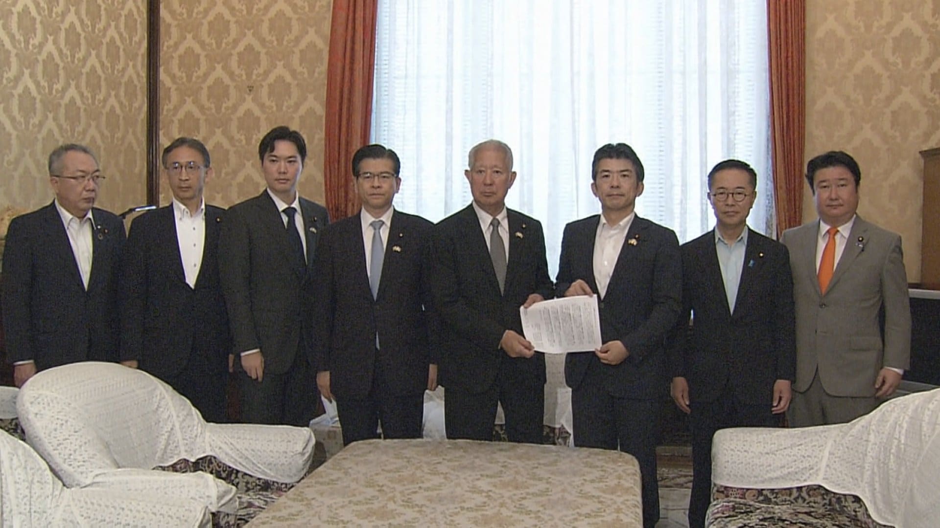 戦後最悪の議会制民主主義の危機」野党 国会正常化を議長に申し入れ