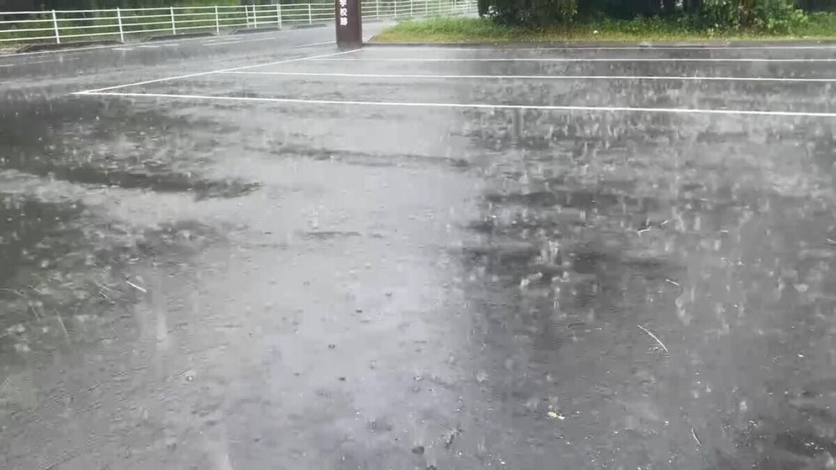 鹿屋市で1時間63ミリの非常に激しい雨 秋雨前線の影響 鹿児島に発達