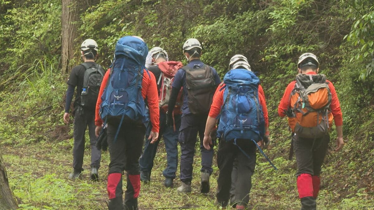 祖母山で遭難か　連絡取れない女性（49）　28日朝も消防と警察が捜索　大分