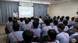 9月から住宅街などの「生活道路」での法定速度が30キロに　警察が郵便局で講習会　配達員約85人に法律の変更点を周知　交通ルールを再確認するよう求める　青森県　|　青森のニュース│ATV NEWS│青森テレビ