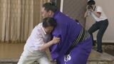 横綱・照ノ富士に大村秀章知事も河村たかし市長も完敗 名古屋場所を前に表敬訪問 | 名古屋・愛知・岐阜・三重のニュース【CBC news】 | CBC web