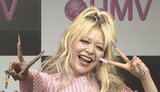 【 エルフ荒川 】 初フォトエッセイに「イエ〜イ!アゲ〜!」 出来栄えは「109点マルキューです」|TBS NEWS DIG