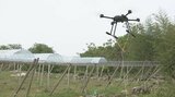 20分の重労働をドローンが1分で…ブドウ生産量日本一の山梨で実証実験|TBS NEWS DIG