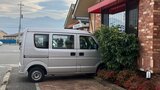 車が店舗に突っ込む事故相次ぐ　いずれもドライバーは80代の男性　山梨|TBS NEWS DIG