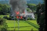 「衣服に火をつけて煙がくすぶっている」自ら通報 自宅に放火した疑い 上田市の44歳の男を逮捕 長野|TBS NEWS DIG