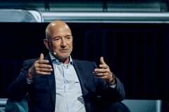ベゾス氏の「製造業へのAI応用プロジェクト」､380億ドルと評価－報道| TBS CROSS DIG with Bloomberg