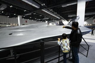 中国軍の第6世代戦闘機か、試作機とみられる機体が公式動画に映る| TBS CROSS DIG with Bloomberg