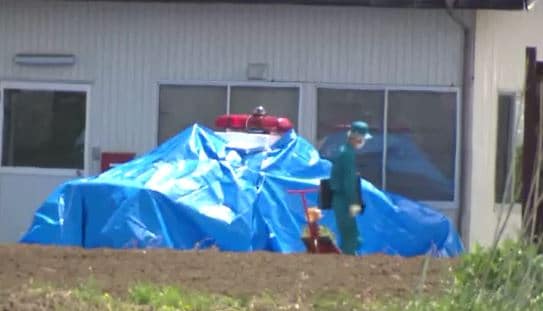 中野市４人殺害事件　男性警察官１人は銃撃のあとパトカーの外で刺される|TBS NEWS DIG